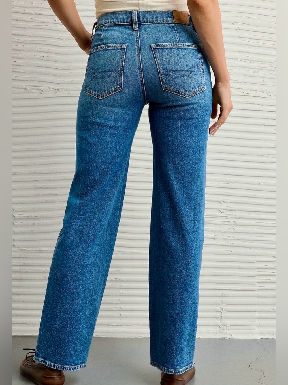 American Eagle Jeans — High-Waisted Stovepipe - Picture 7 of 11